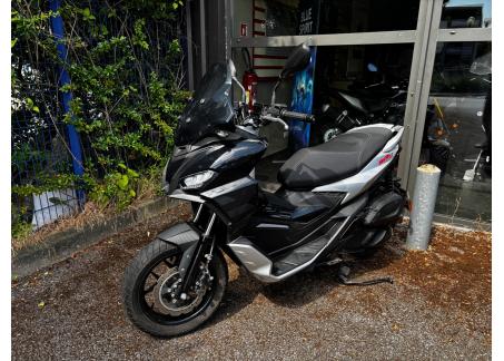 APRILIA SR 125 GT