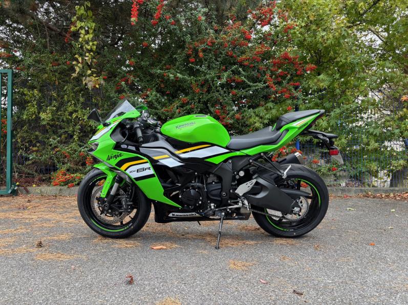 KAWASAKI ZX-6R 636