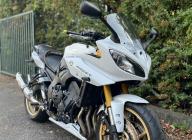 YAMAHA FZ8 FAZER
